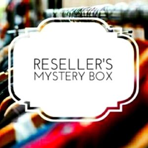 Women's Reseller Mystery Box. Box Will Include 6-8 Name Brand Items!!